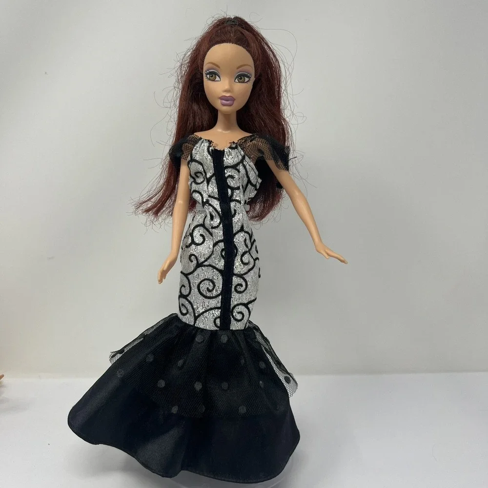 My Scene Barbie Doll CHELSEA Straight Reddish Brown Hair and Brown‎ Eyes